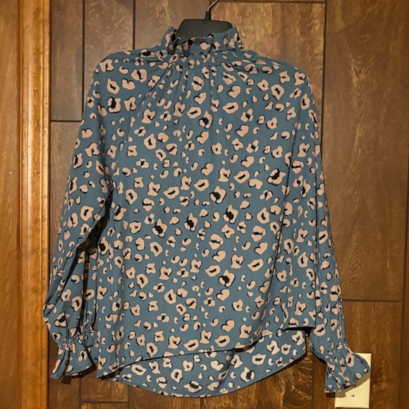 Karlie Teal and Pink Animal Print Blouse - Picture 1 of 3